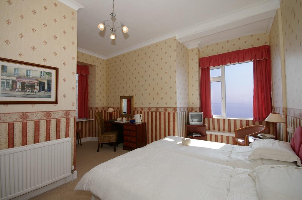 Fieldhead Hotel & Horizons Restaurant 솔태시 객실 사진