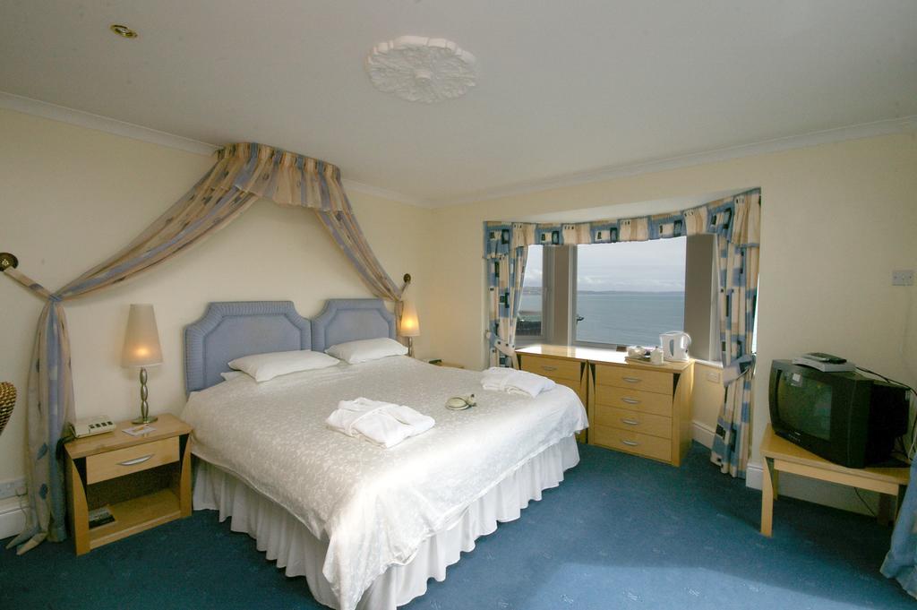 Fieldhead Hotel & Horizons Restaurant 솔태시 객실 사진